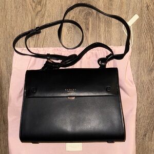 RADLEY LONDON Black Leather Women's Bag- medium size
*Dust bag included*